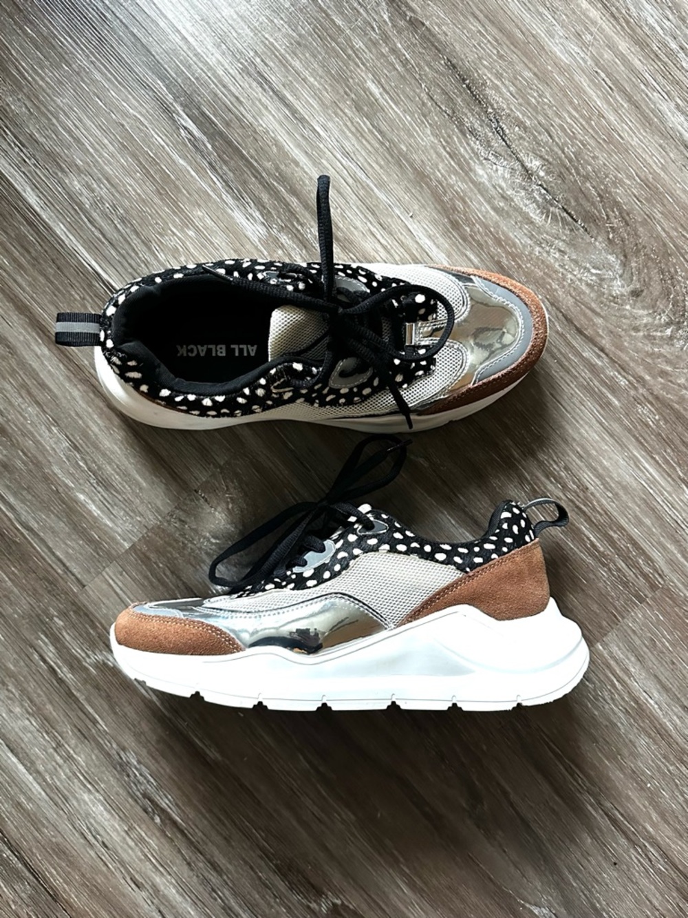 ALL BLACK Streetwear Sneaker Nu Wave, Metallic Silver Suede Animal Print Size 7